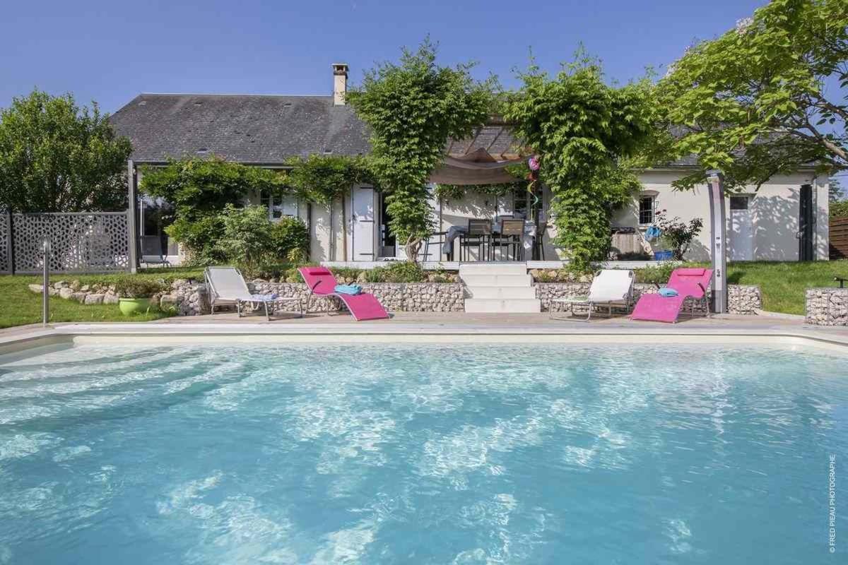 Au Coeur Du Bien Etre, Chambre D'Hotes Avec Piscine Chauffee Et Couverte, Spa, Sauna, Massages Monteaux Buitenkant foto